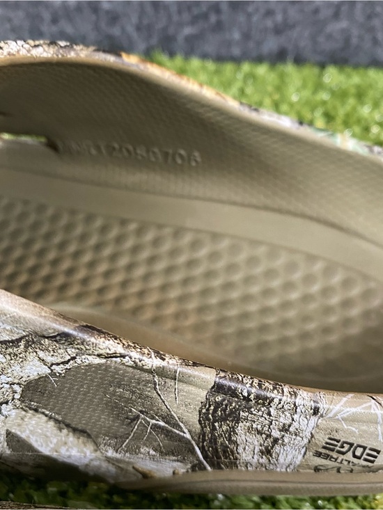 RealTree Edge Camouflage SlidesMen\'s Size 7 Mules Slip-Ons Plastic main image 12